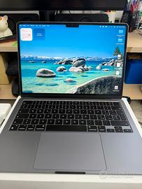 MacBook Air M3 13” 2024 8GB 256GB in garanzia