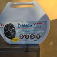 Catene da neve nuove per auto e furgone