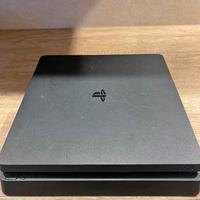 PlayStation 4 Slim da 1TB
