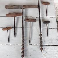 antichi strumenti da bottaio