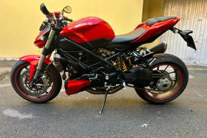 Ducati Streetfighter 1098 2011