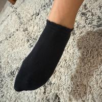 Calzini neri fantasmini con decorazione preziosa