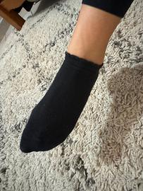 Calzini neri fantasmini con decorazione preziosa