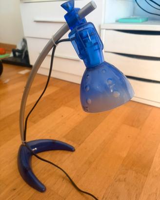 Lampada sa scrivania