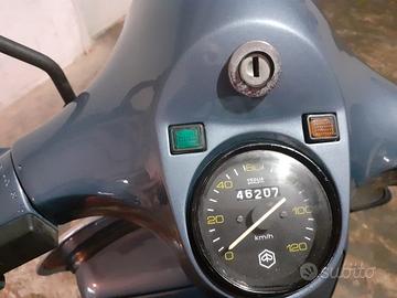vespa  p 125 x