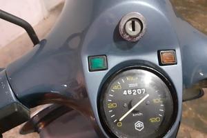 vespa  p 125 x