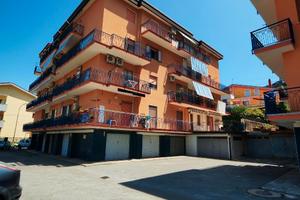 PARCO PORCELLI:4 vani con giardino,terrazzo e box