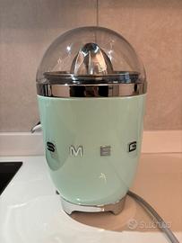 Spremiagrumi Smeg