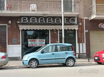 Locale commerciale di 120 mq