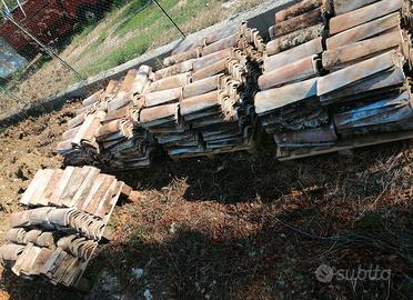 canali coppi tegole antiche 