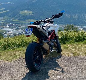Ducati Hypermotard 939
