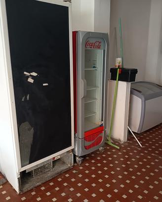 frigorifero, cucina, freezer, lavelli, banchi inox