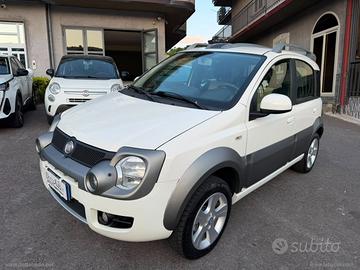 FIAT Panda 1.3 MJT 16V 4x4 Cross