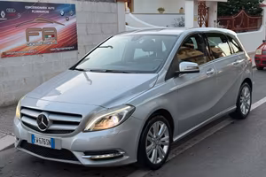 MercedesBenz B 200 CDI Premium NAVI CAMERA - 2014