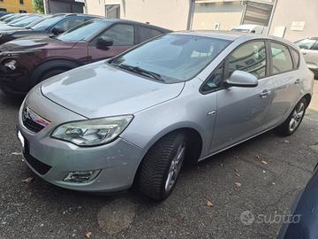 OPEL Astra 1.4 100CV 5 porte Elective