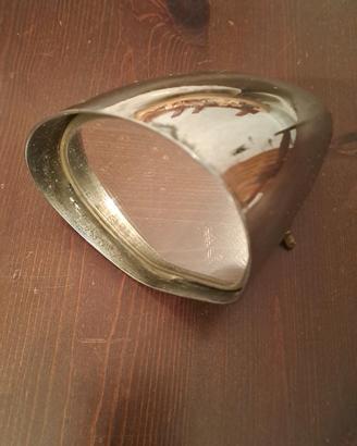 specchietto retrovisore