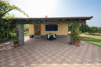(Tortolì) Villa vacanze - 2 km dal mare