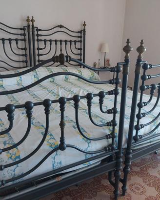 Letto in ferro d'epoca