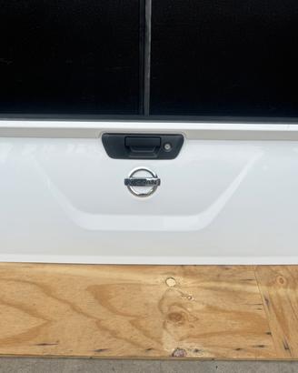 Portellone Cassone Nissan Navara D23 NP300