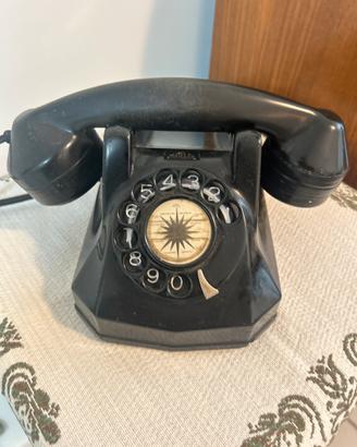 Telefono d’epoca Autelco in bachelite mod 6810