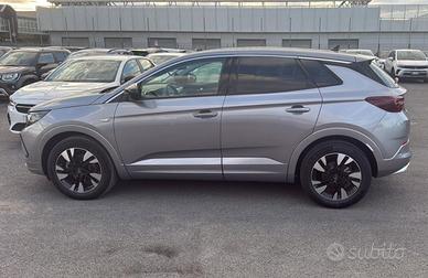 Opel Grand land Business Elegance