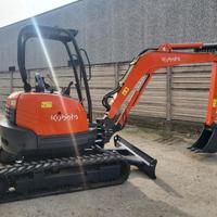 Miniescavatore usato KUBOTA U 35-3