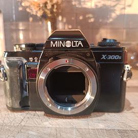 Minolta x300s