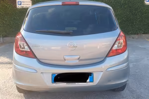 Opel Corsa 1.2 5 porte benzina