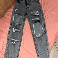 Jeans strappati donna