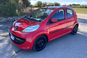 Peugeot 107 1.0 68CV 5p. Desir
