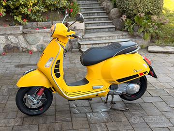 Vespa GTS 300 Super sport