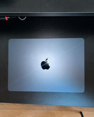 MacBook Air 13.6" con chip M2