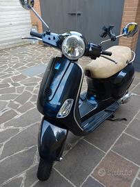 Piaggio Vespa 150 LX - 2009