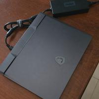 laptop MSI Vector 16 HX A14VIG RTX 4090