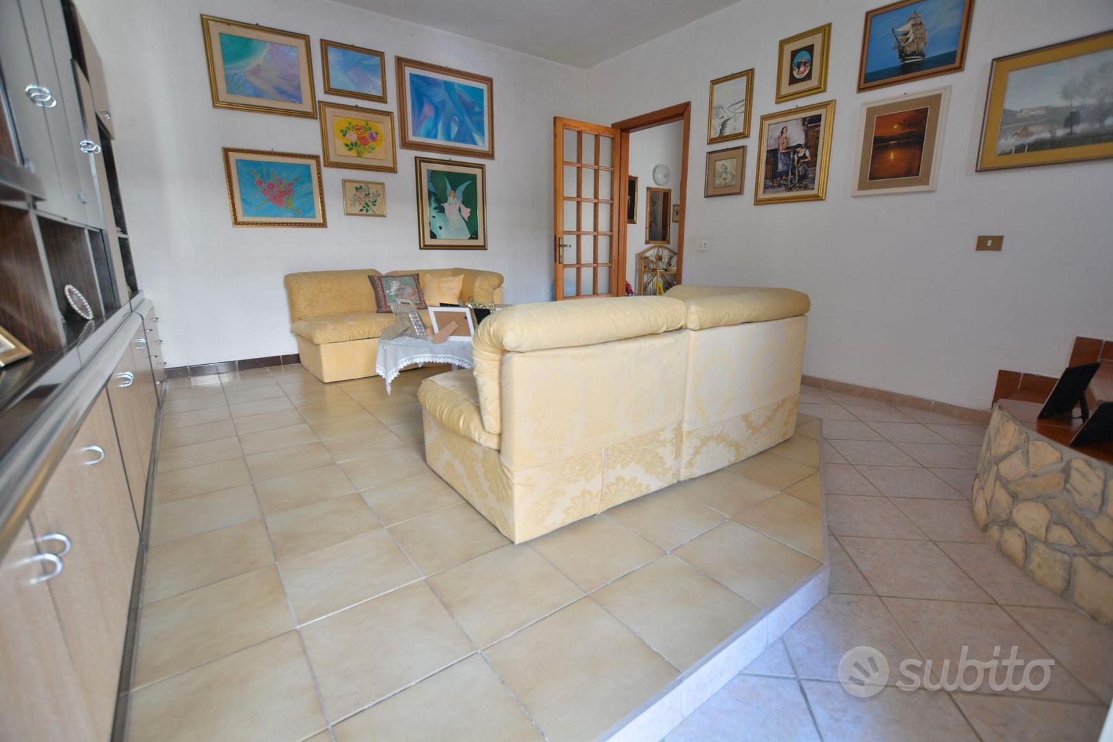 Casa – Cabuderra/Capoterra, Casteddu/Cagliari - Altro