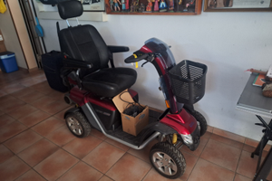 Scooter elettrico x disabili