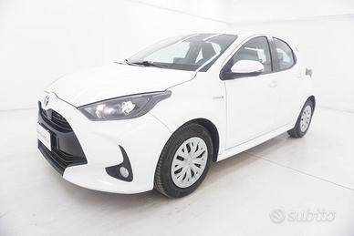 Toyota Yaris Hybrid Business BR047809 1.5 Full Hyb