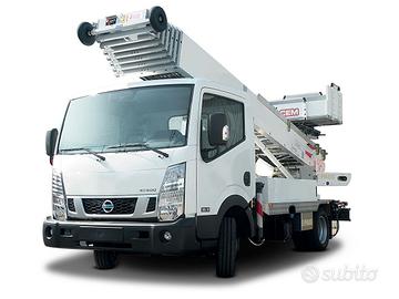 Autoscala per traslochi ed edilizia usata