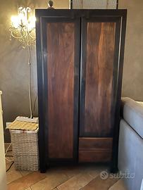 Armadio legno ingresso