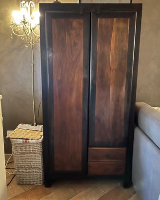 Armadio legno ingresso