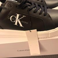 Calvin Klein nuove 44