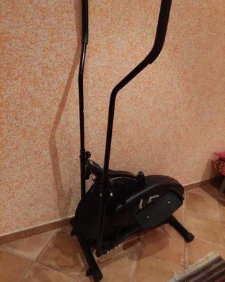 Ellittica più set completo per palestra in casa