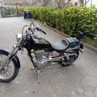 Suzuki Savage 650