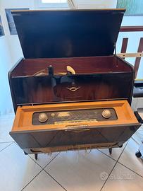 Mobile Radio Giradischi Grundig anni '60