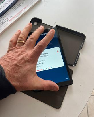 Lenovo tab con sim