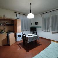 Bilocale, compreso utenze