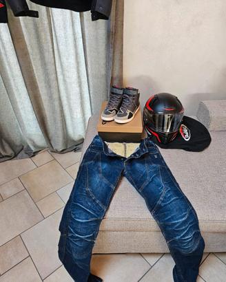 Abbigliamento moto (in stock o separatamente)