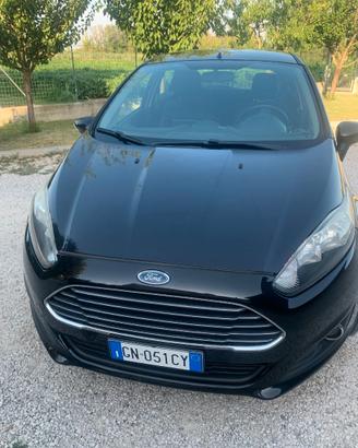 FORD FIESTA 1.4 GPL PLUS