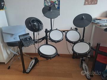 batteria elettronica Alesis 