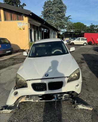 pezzi di ricambio bmw x1 2013